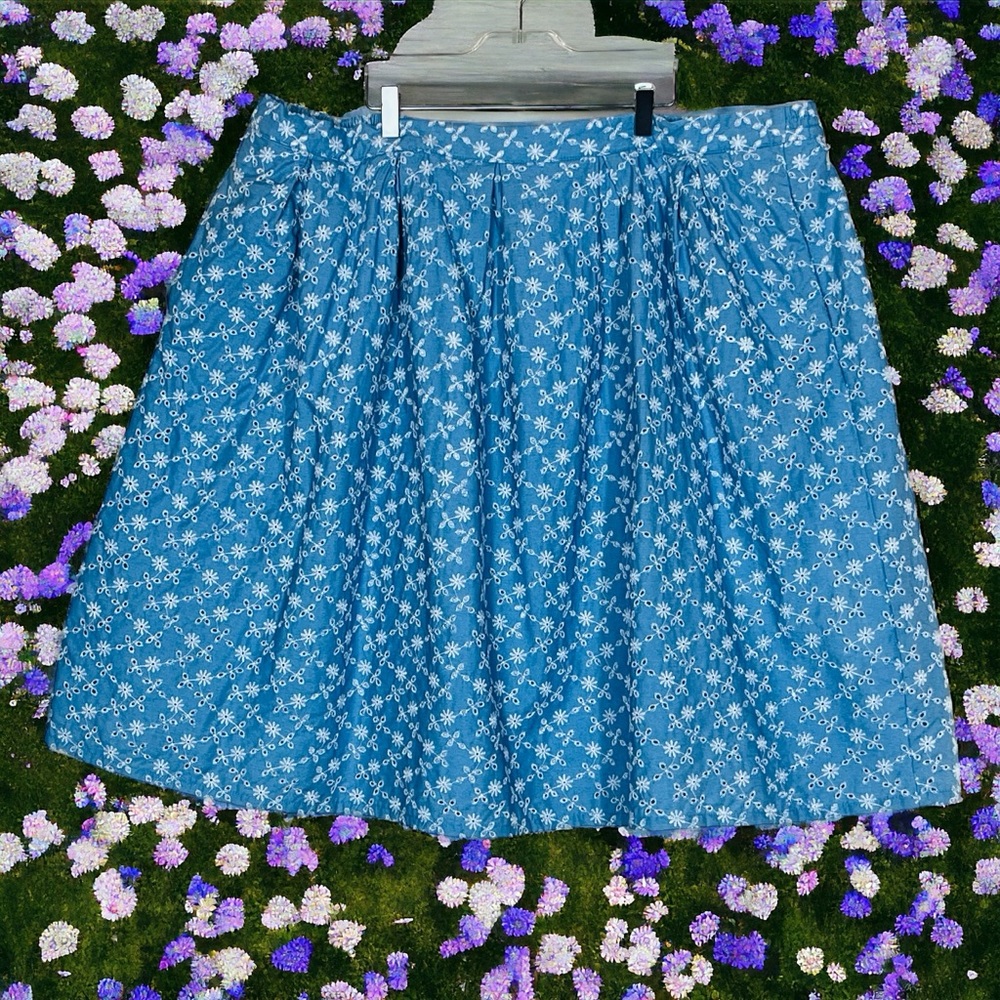 Unique Vintage Chambray Floral Denim Eyelet Jayne Swing Skirt Size 4X NWT - Picture 16 of 16